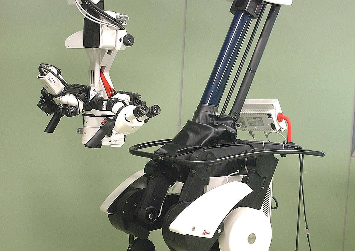 手術顕微鏡システム